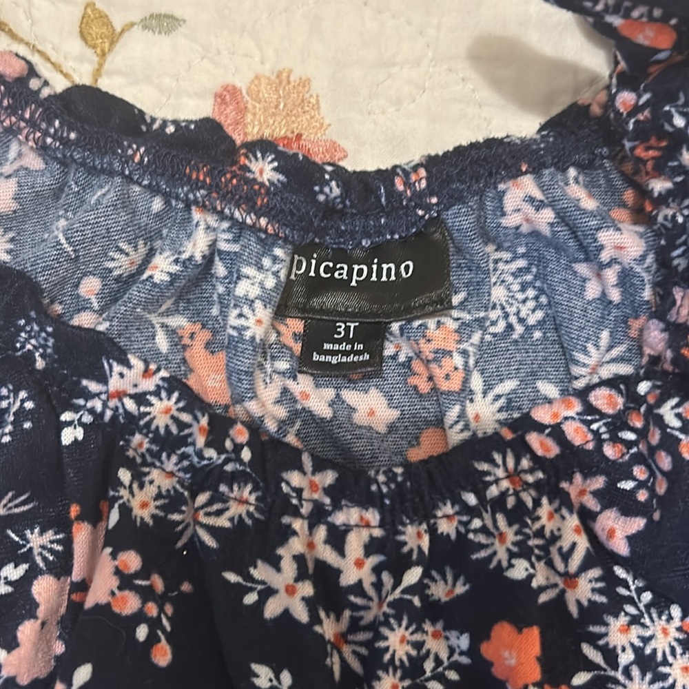 đź’ĄSOLDđź’ĄSet of 2 EUC 3T Jumpers - Picture 4 of 5